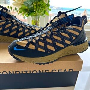 Nike React Terra Gobe ACG “Parachute Beige”